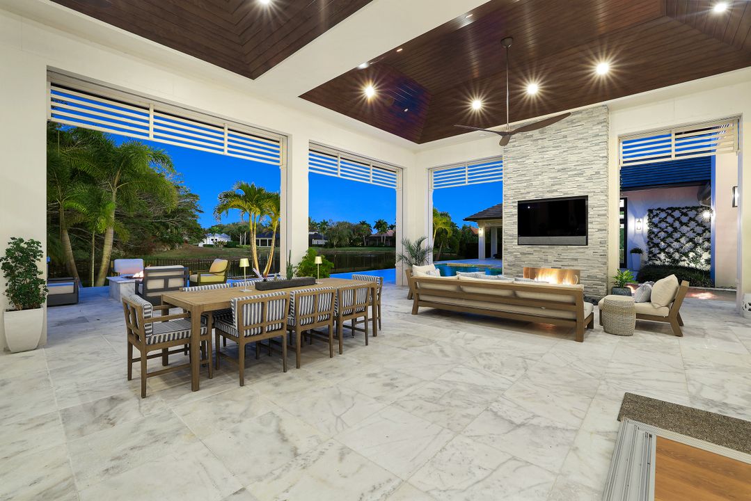 2818 Thistle Way, Naples, FL 34105