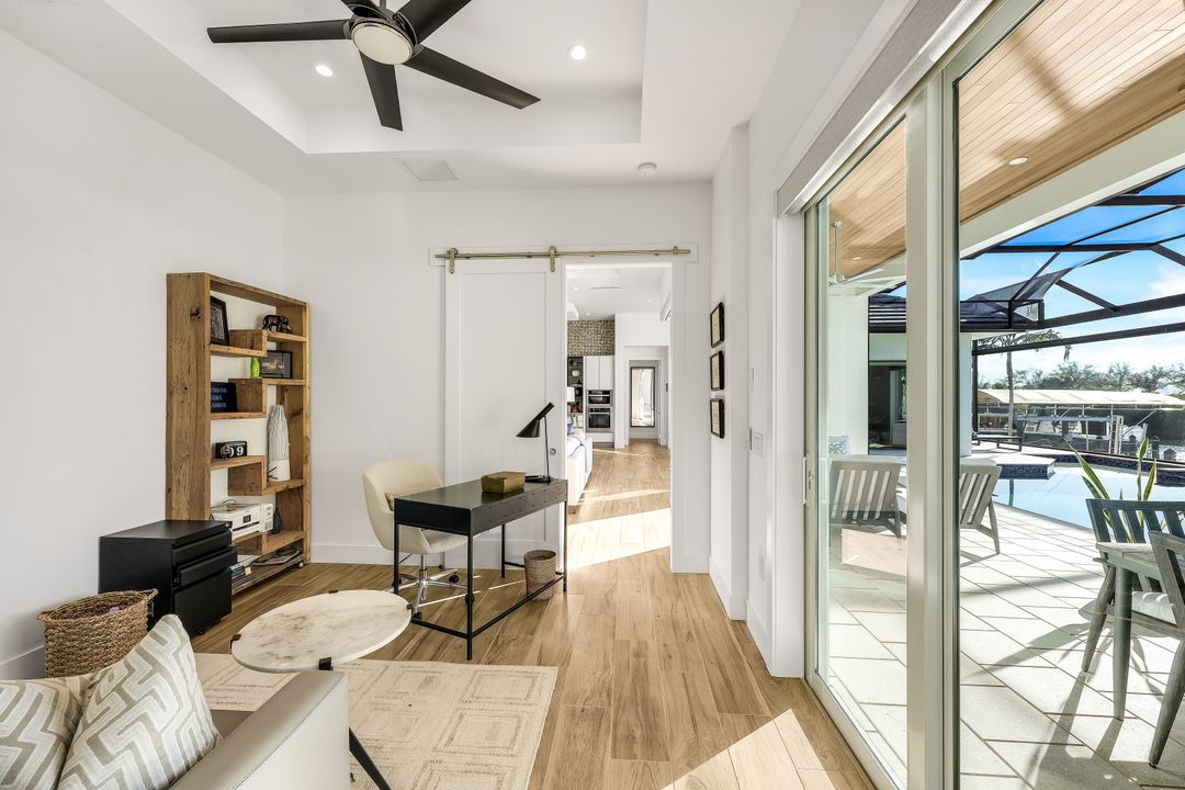 428 SW 39th Ave, Cape Coral, FL 33991