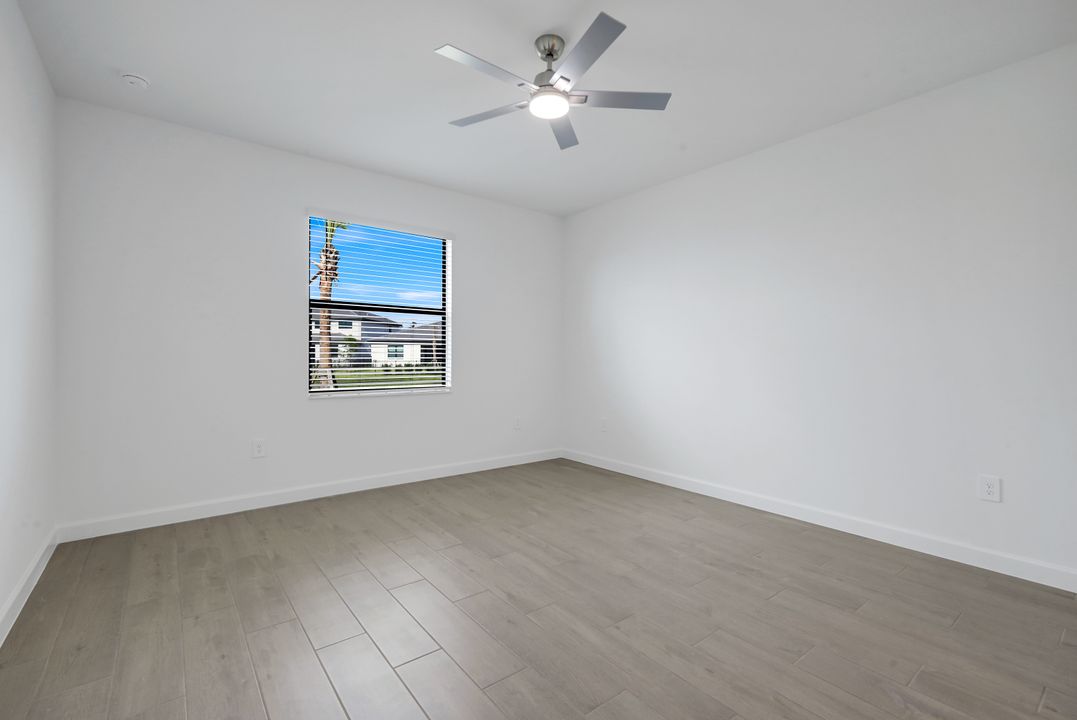 19232 Gentry Pl, Estero, FL 33928