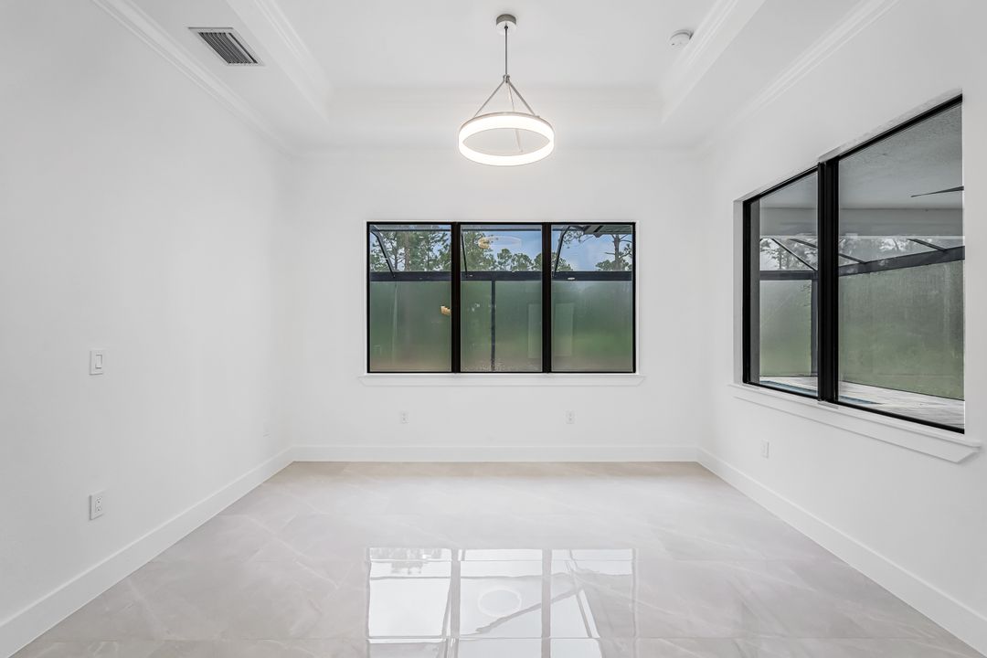 2840 Golden Gate Blvd W, Naples, FL 34120