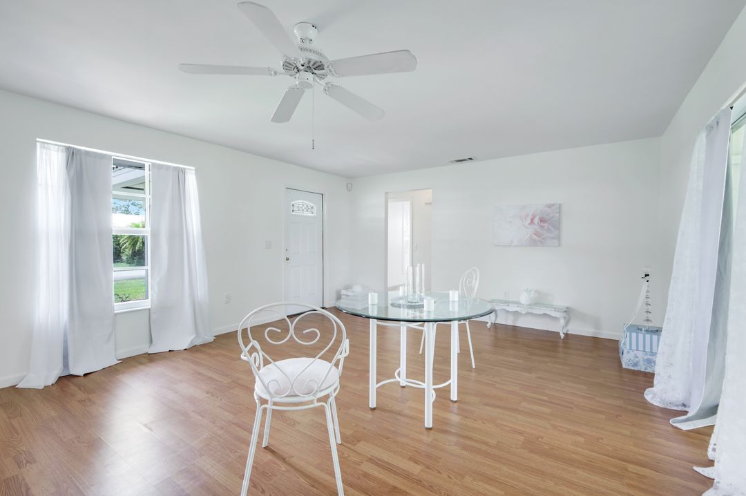 59 Hilo Ct, Naples, FL 34112