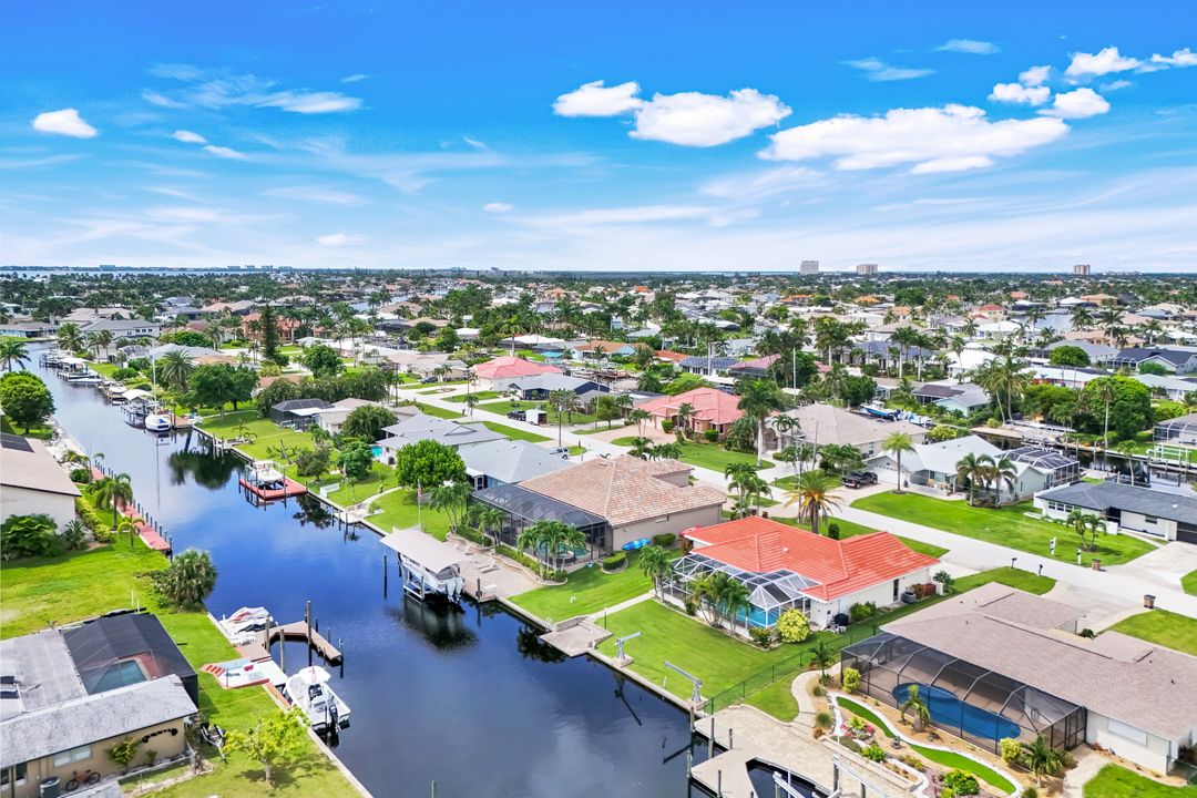 4843 Triton Ct W, Cape Coral, FL 33904