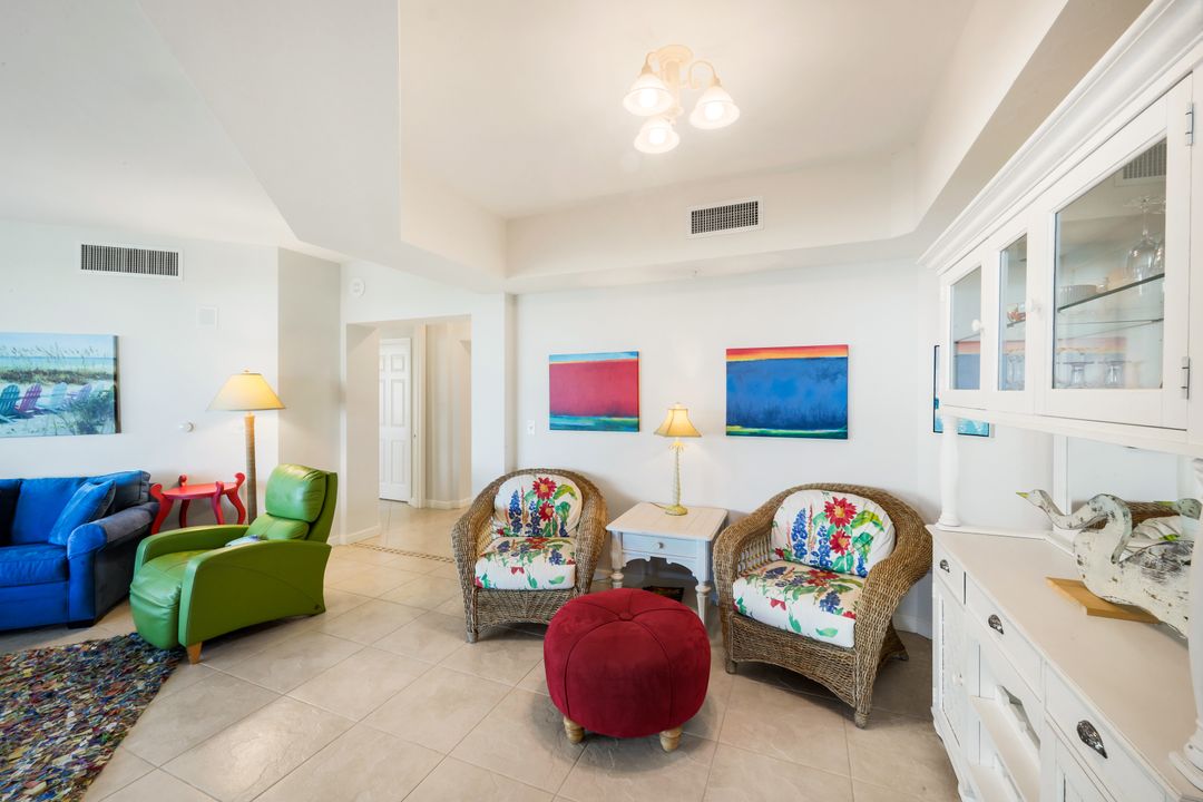 325 Dunes Blvd #605, Naples, FL 34110