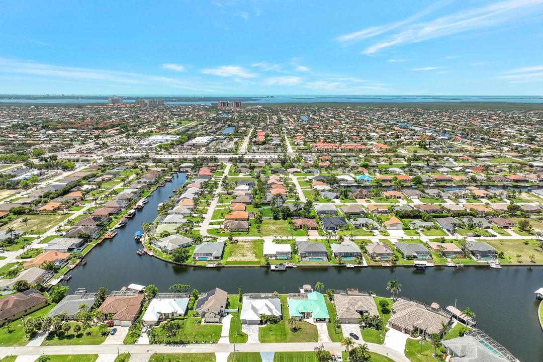 1726 SW 45th St, Cape Coral, FL 33914