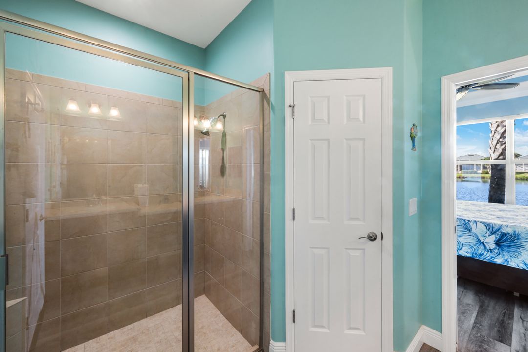 2641 Anguilla Dr, Cape Coral, FL 33991