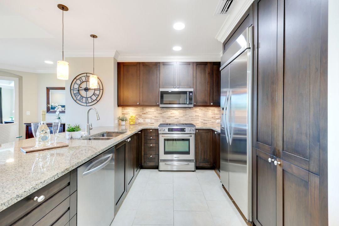 9115 Strada Pl #5205, Naples, FL 34108