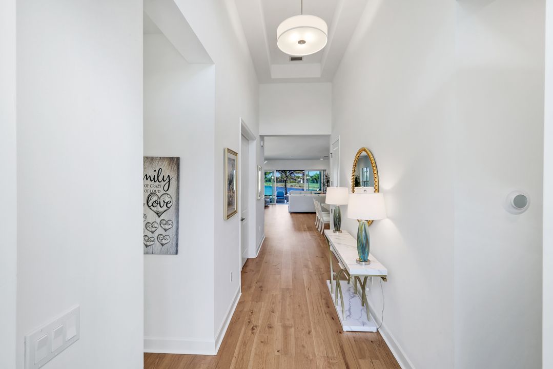 11966 Gardenia Ave, Naples, FL 34120