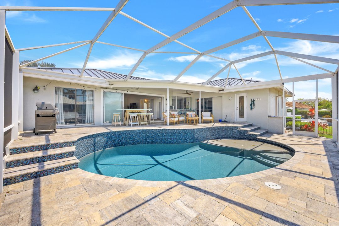 819 Perrine Ct, Marco Island, FL 34145