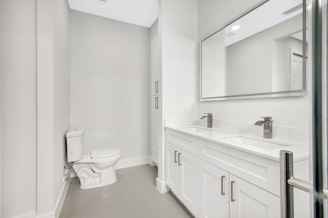 4321 60th Ave NE, Naples, FL 34120