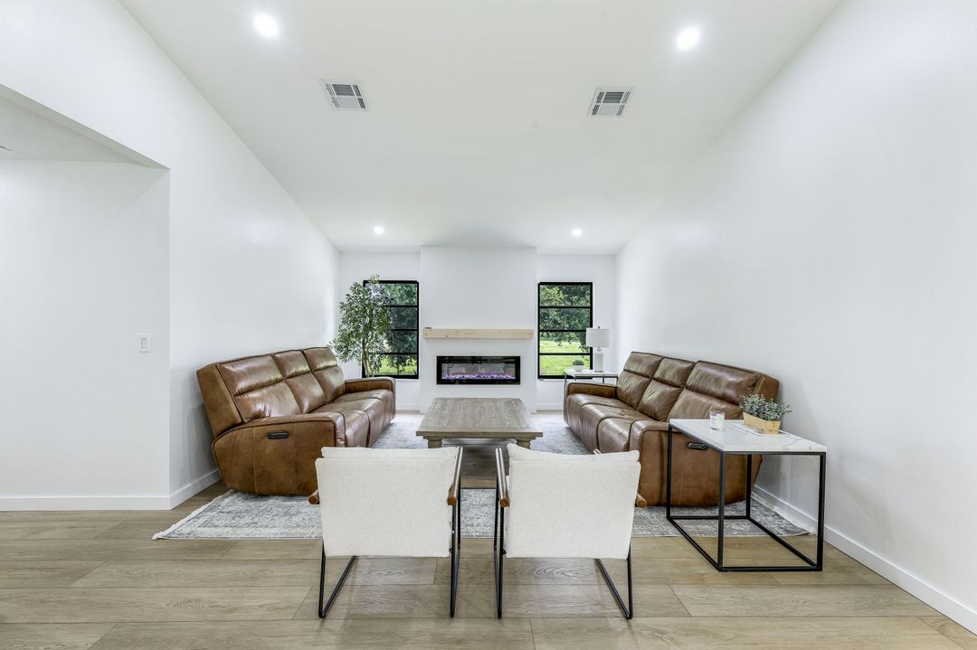 6170 Neal Rd, Fort Myers, FL 33905