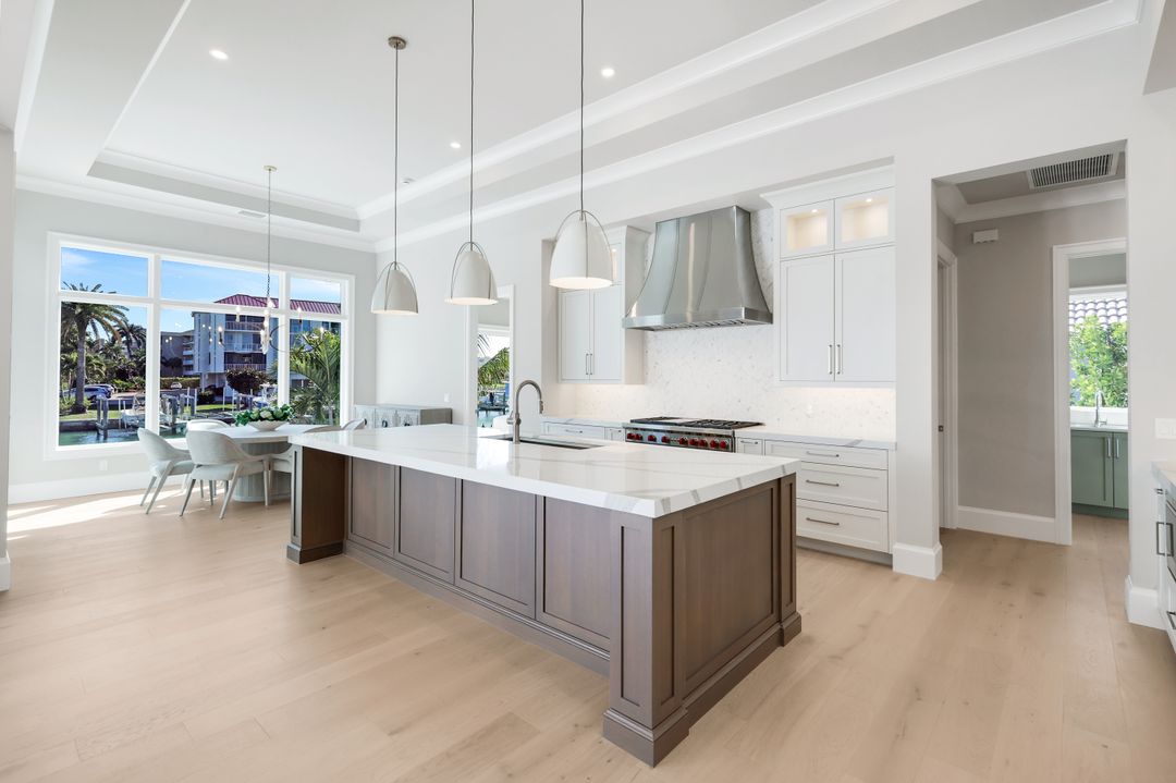 888 Banyan Ct, Marco Island, FL 34145