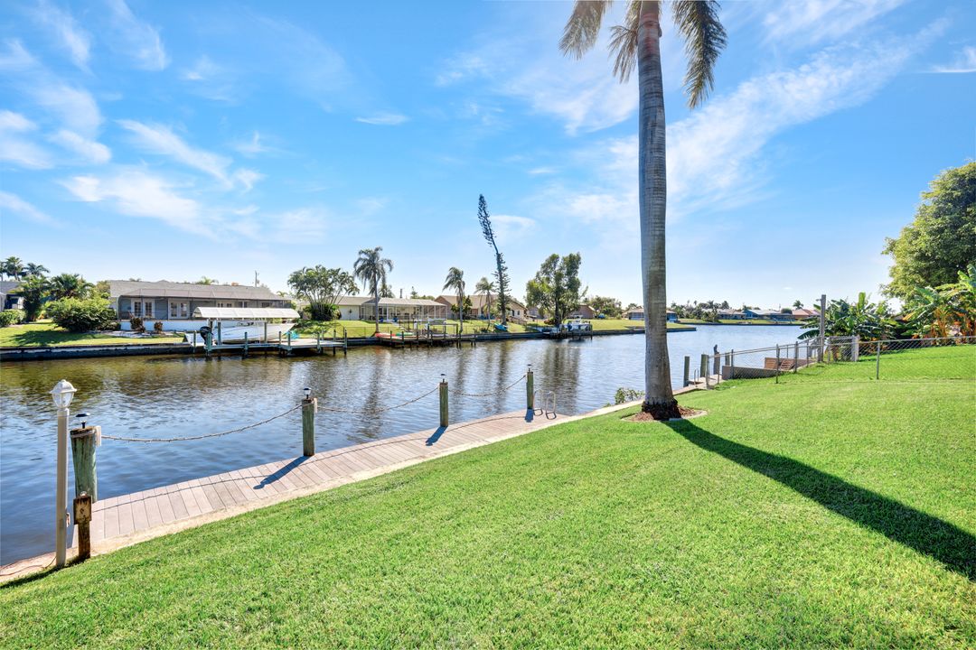 610 Archer Pkwy W, Cape Coral, FL 33904