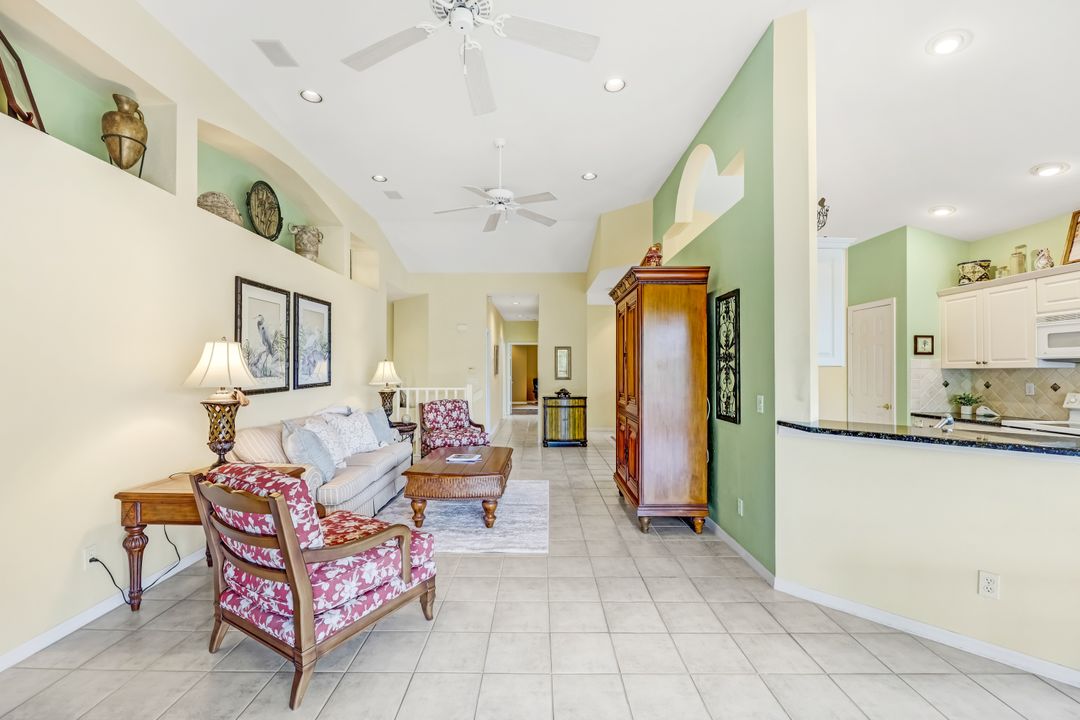 25216 Pelican Creek Cir #201, Bonita Springs, FL 34134