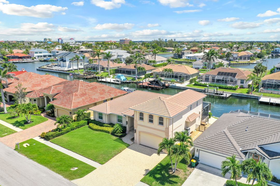 429 Marquesas Ct, Marco Island, FL 34145