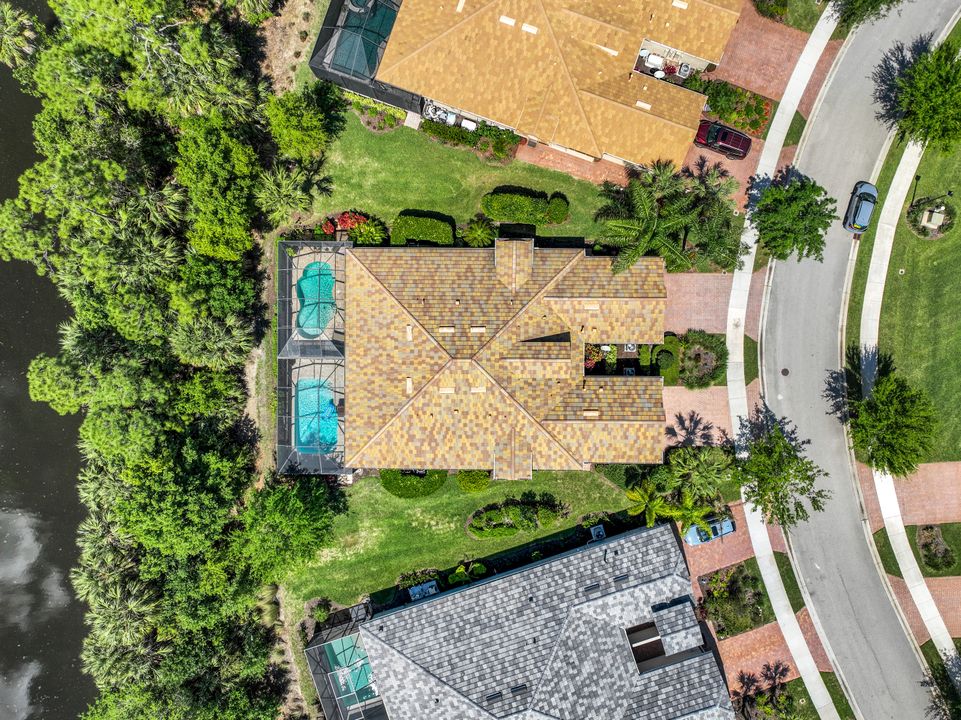 7113 Live Oak Dr, Naples, FL 34114