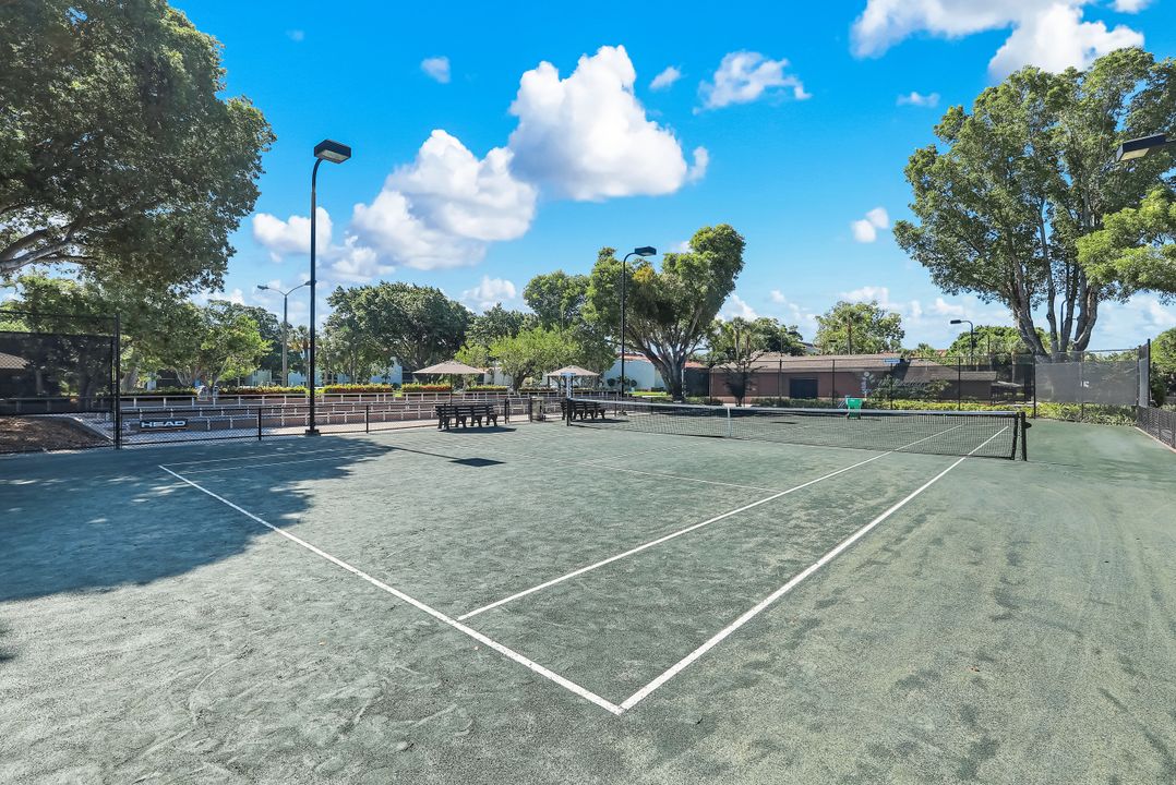 9901 Sunset Cove Ln #222, Fort Myers, FL 33919