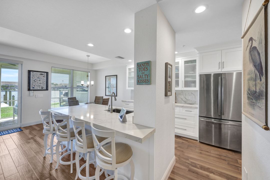 370 Stella Maris Dr N #2502, Naples, FL 34114