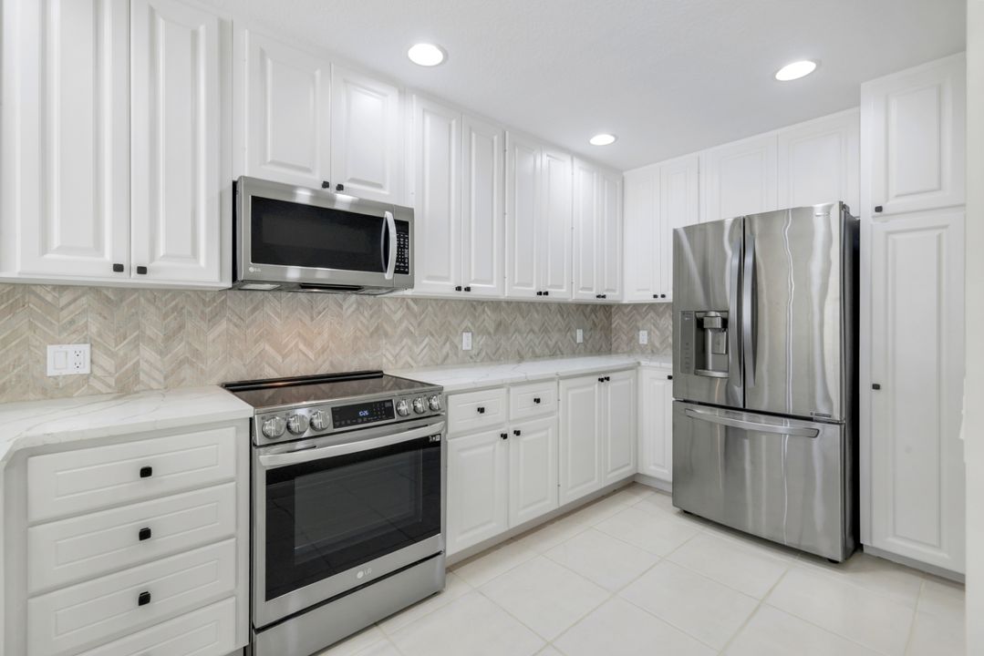 14676 Escalante Way, Bonita Springs, FL 34135