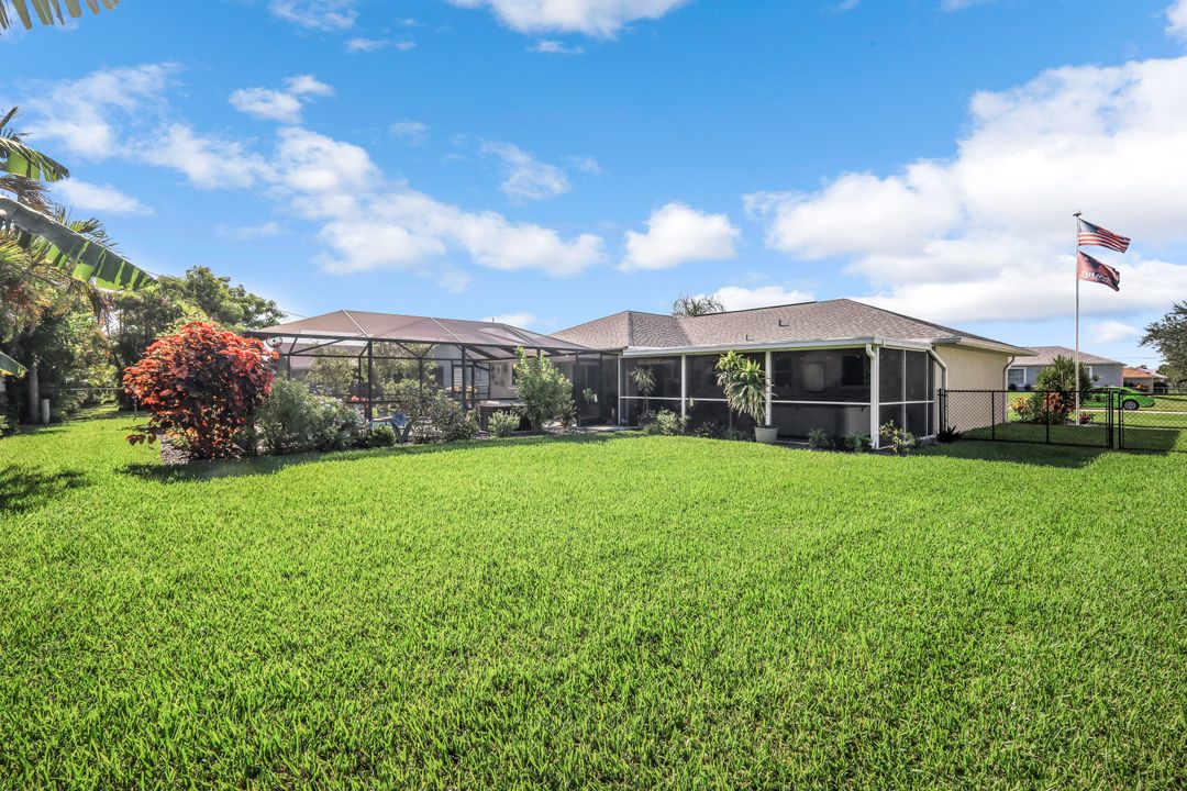 213 SW 38th Terrace, Cape Coral, FL 33914
