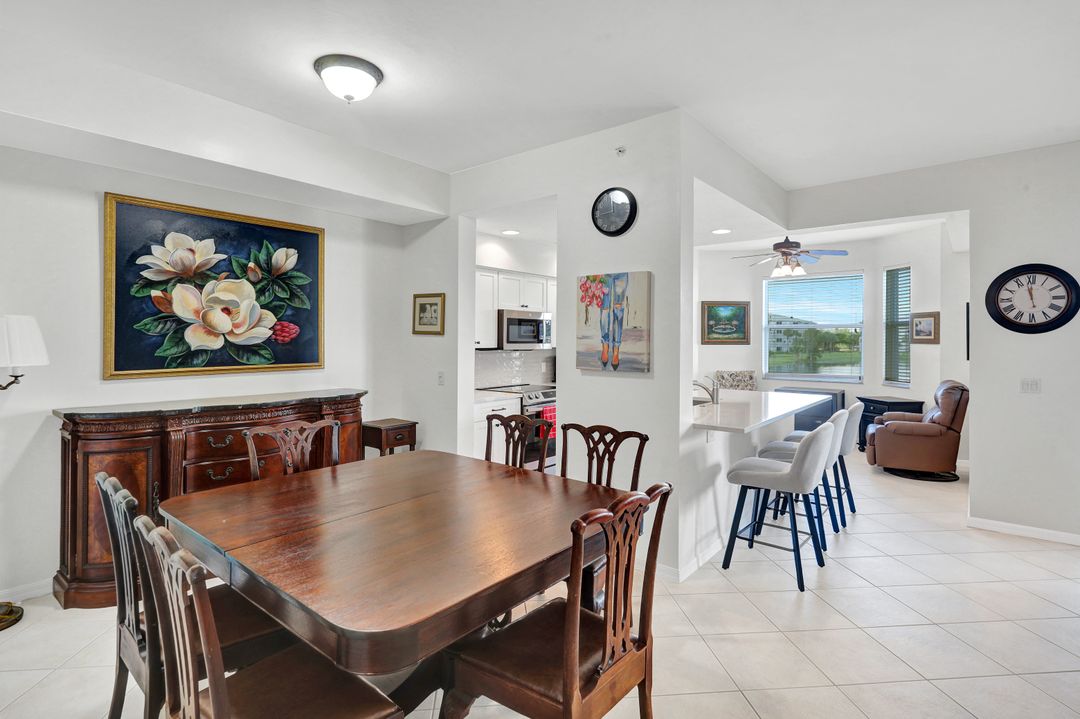 16615 Lake Cir Dr #427, Fort Myers, FL 33908