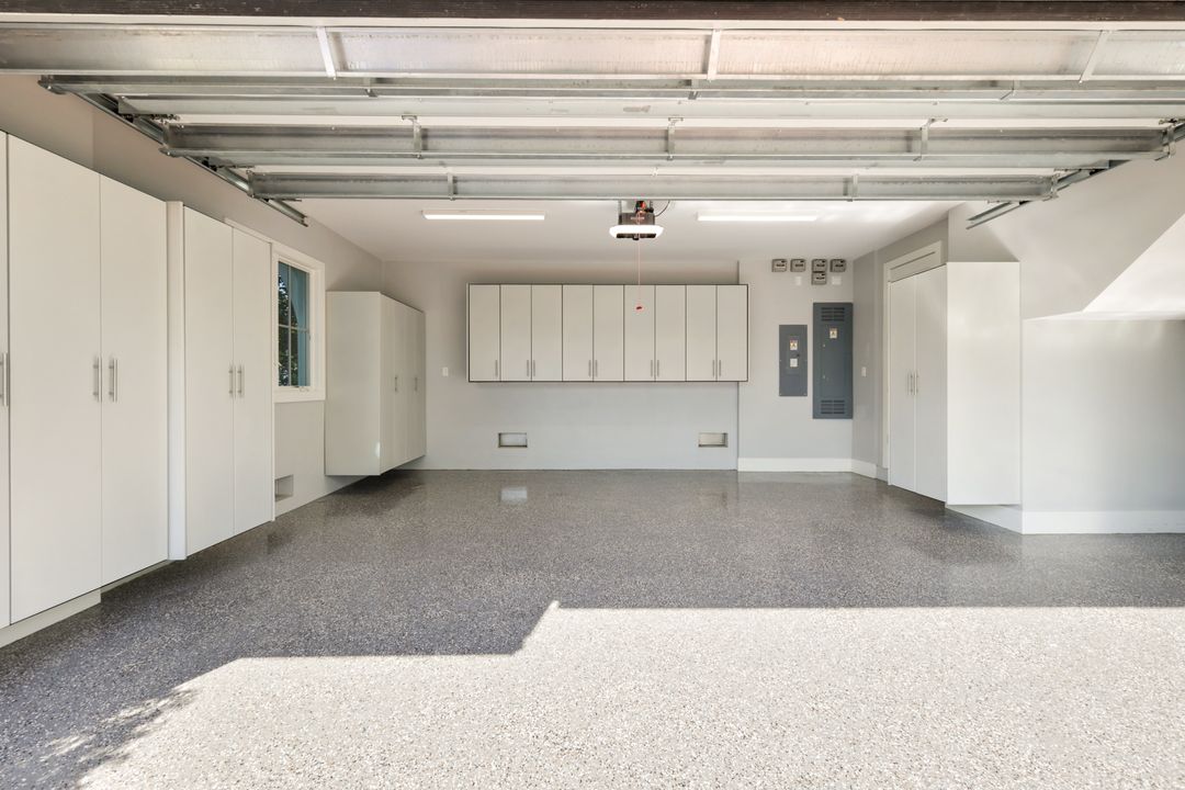91 14th St S, Naples, FL 34102