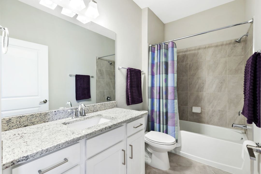 14021 Pine Lodge Ln, Fort Myers, FL 33913