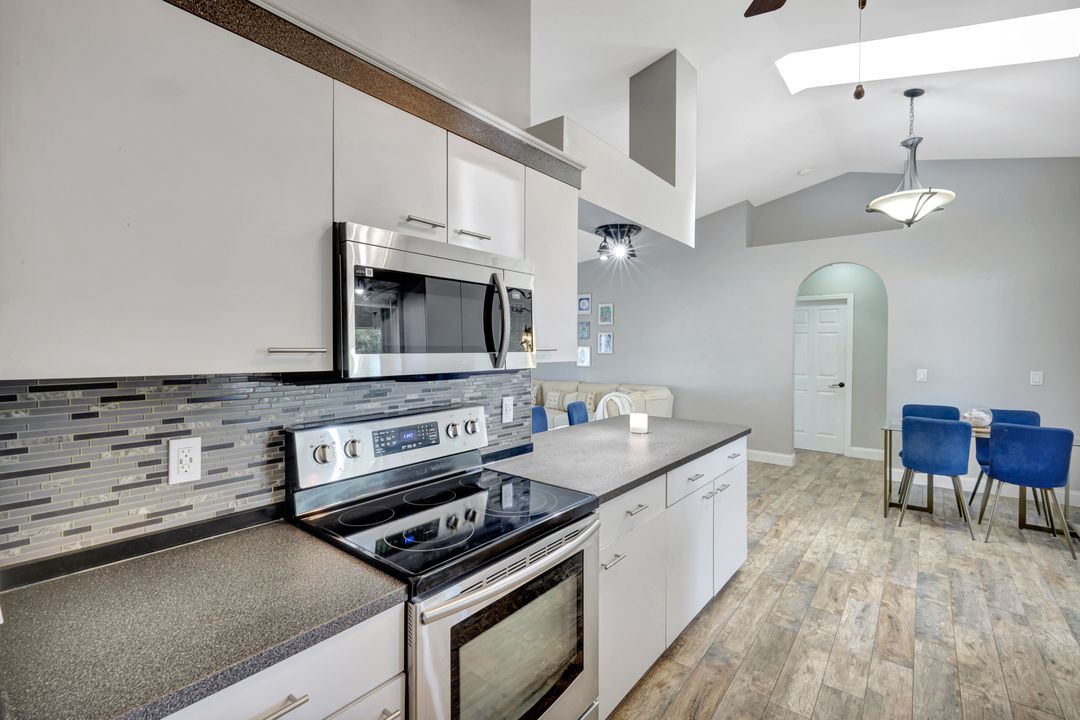 314 SE 19th St, Cape Coral, FL 33990