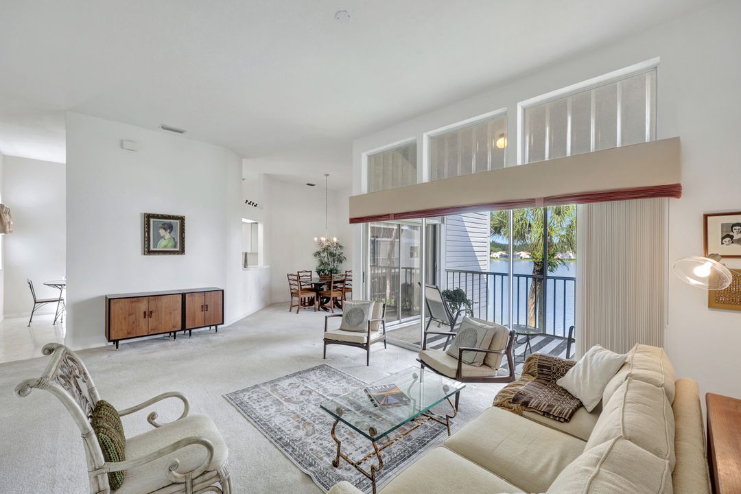 2861 Citrus Lake Dr #L201, Naples, FL 34109