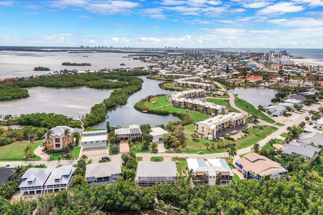 21580 Indian Bayou Dr, Fort Myers Beach, FL 33931