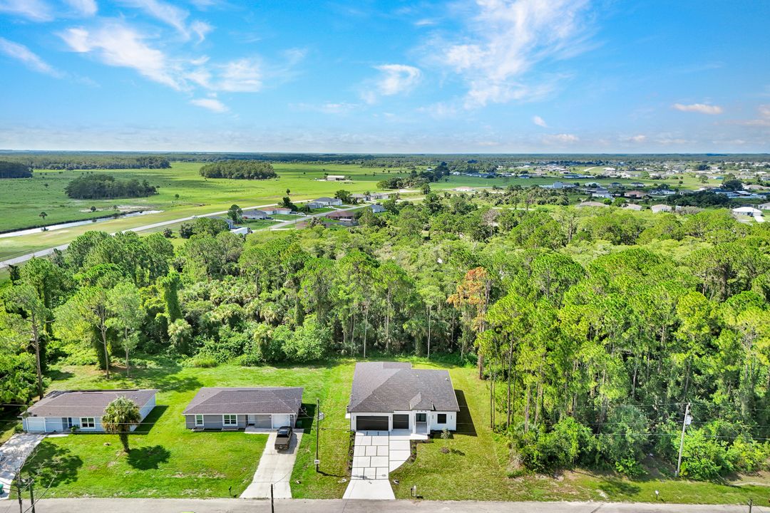 8027 Royal Cir, LaBelle, FL 33935
