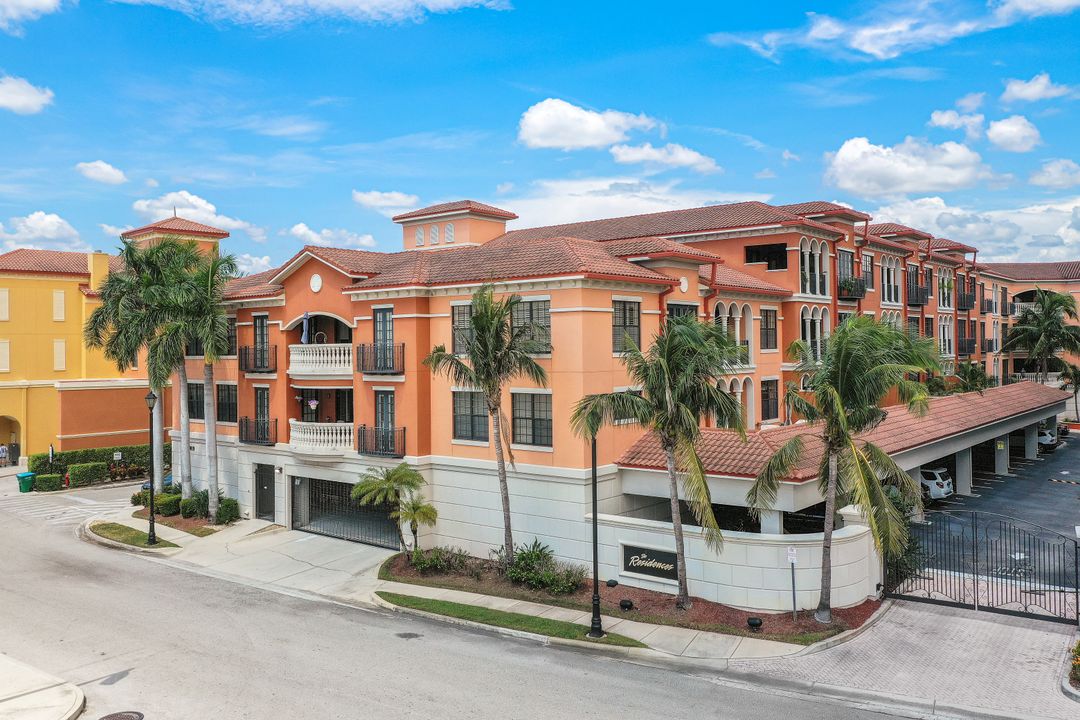 23191 Fashion Dr, Estero, FL 33928