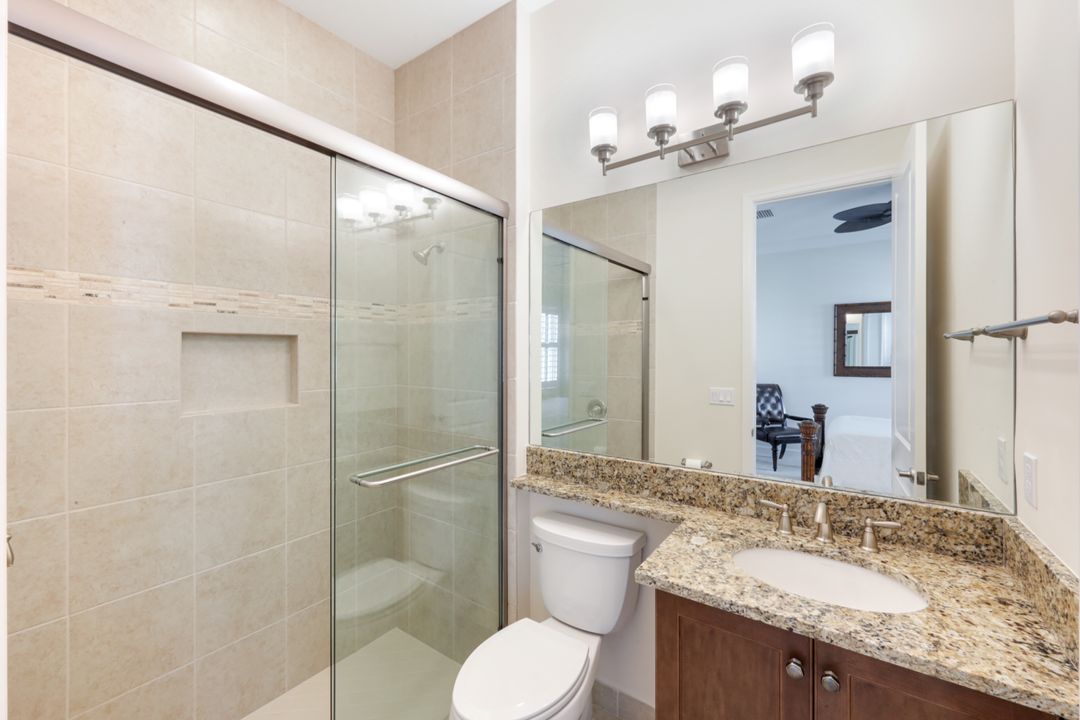 28564 Twain Dr, Bonita Springs, FL 34135