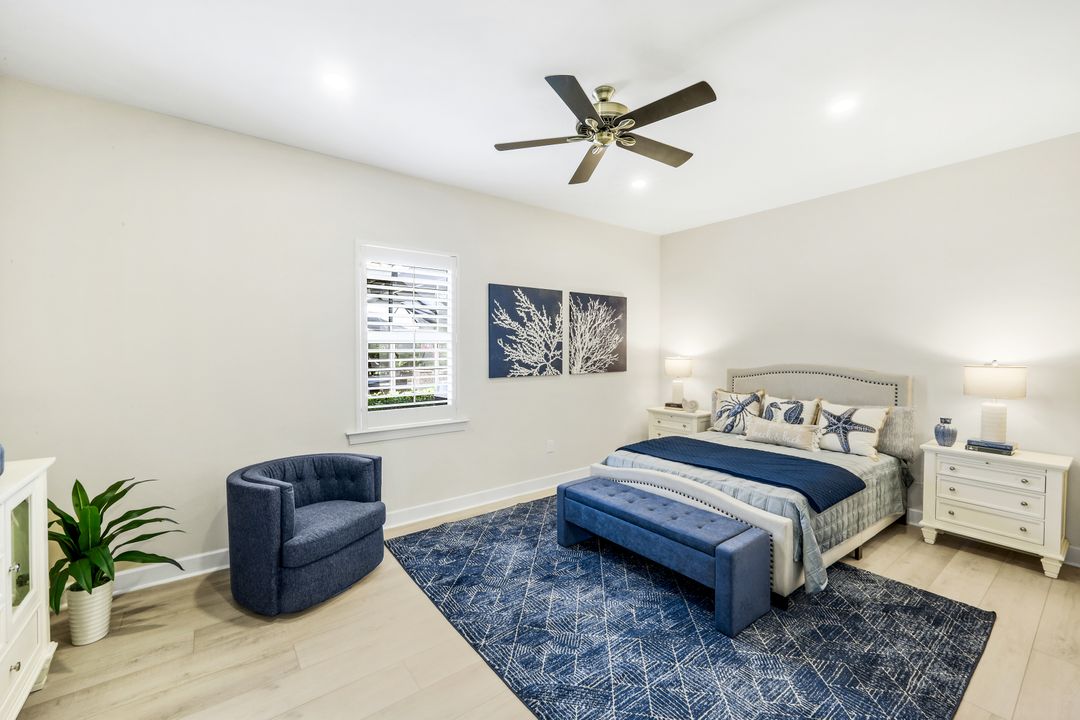 9314 Quarry Dr, Naples, FL 34120