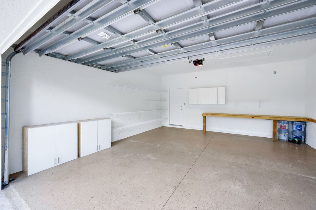 2180 12th Ave NE, Naples, FL 34120