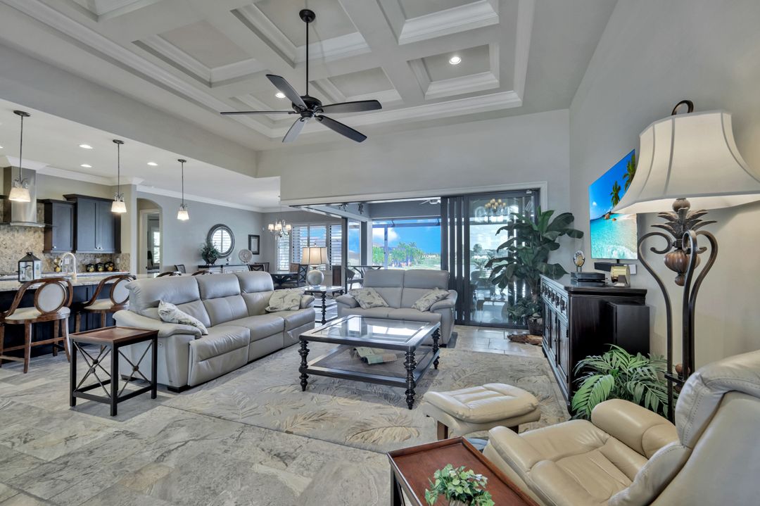 11710 Royal Tee Cir, Cape Coral, FL 33991