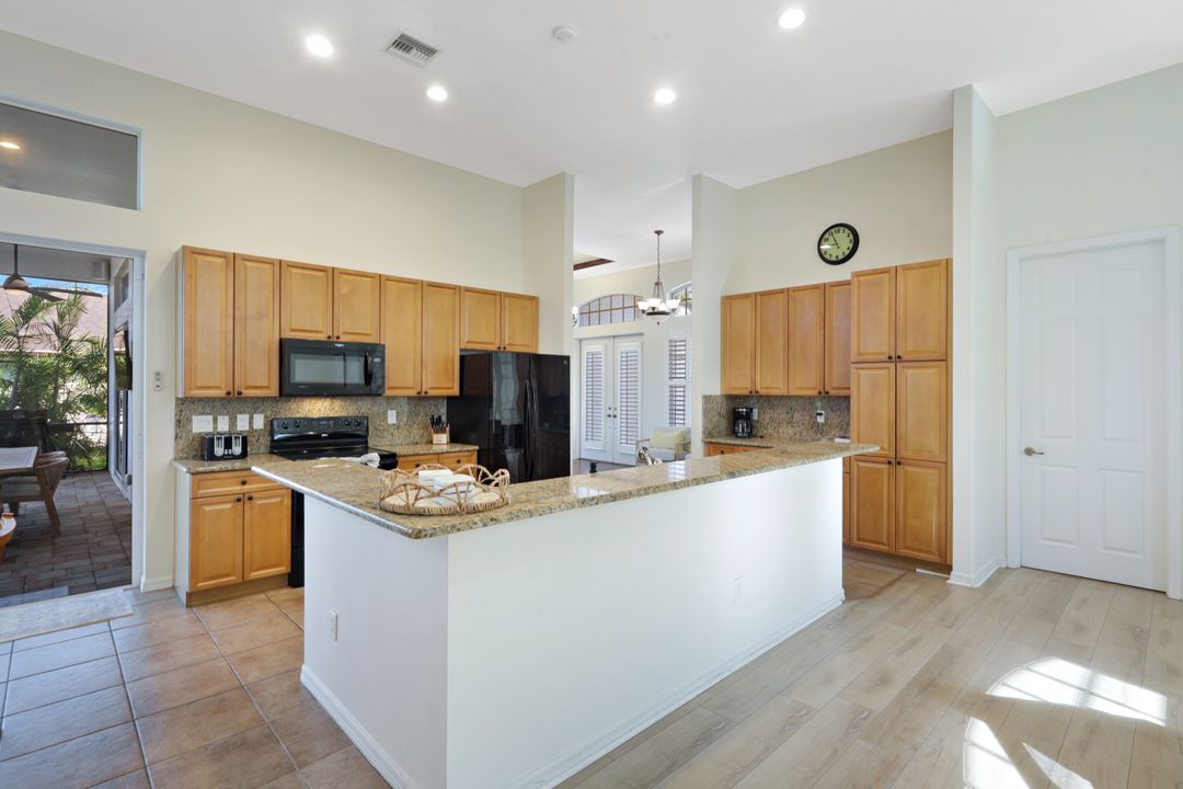 1426 SE 32nd St, Cape Coral, FL 33904