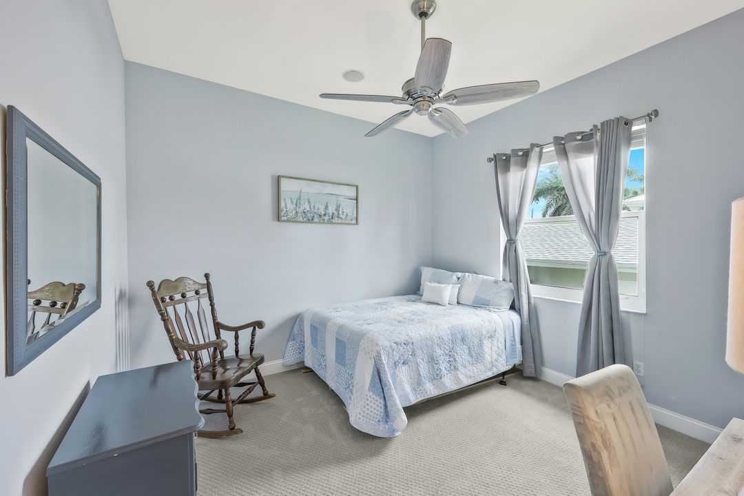 4837 Regal Dr, Bonita Springs, FL 34134