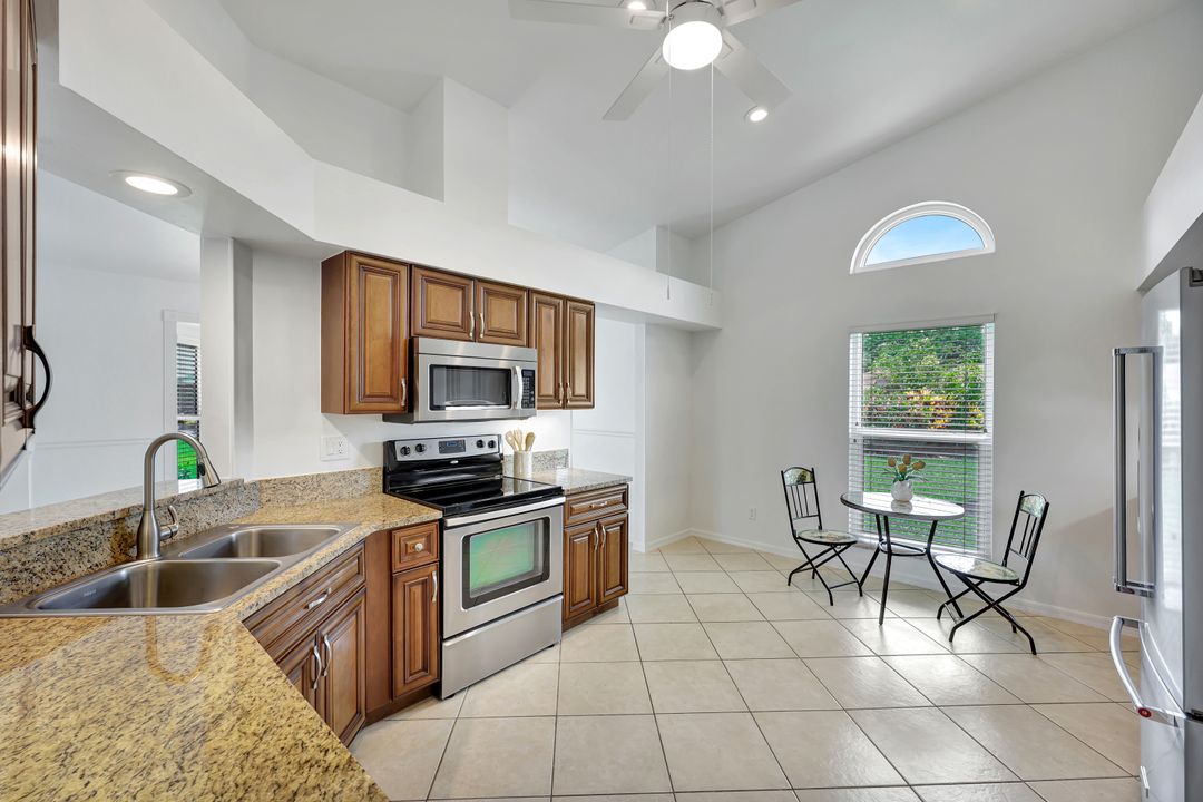 3302 Arlette Dr, Naples, FL 34109