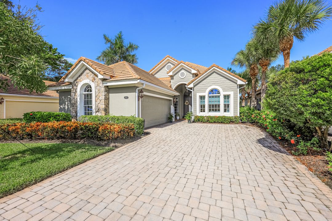 8544 Mallards Way, Naples, FL 34114