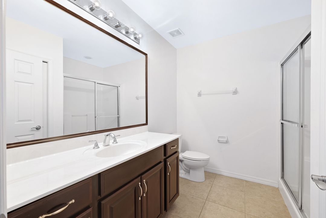 3827 Clearbrook Ln, Fort Myers, FL 33966