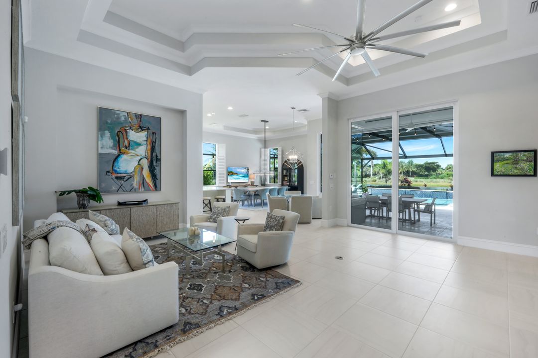 5798 Anegada Dr, Naples, FL 34113
