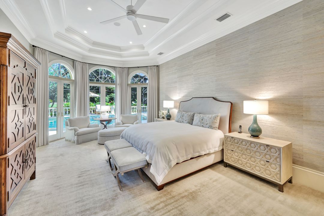 3118 Dahlia Way, Naples, FL 34105