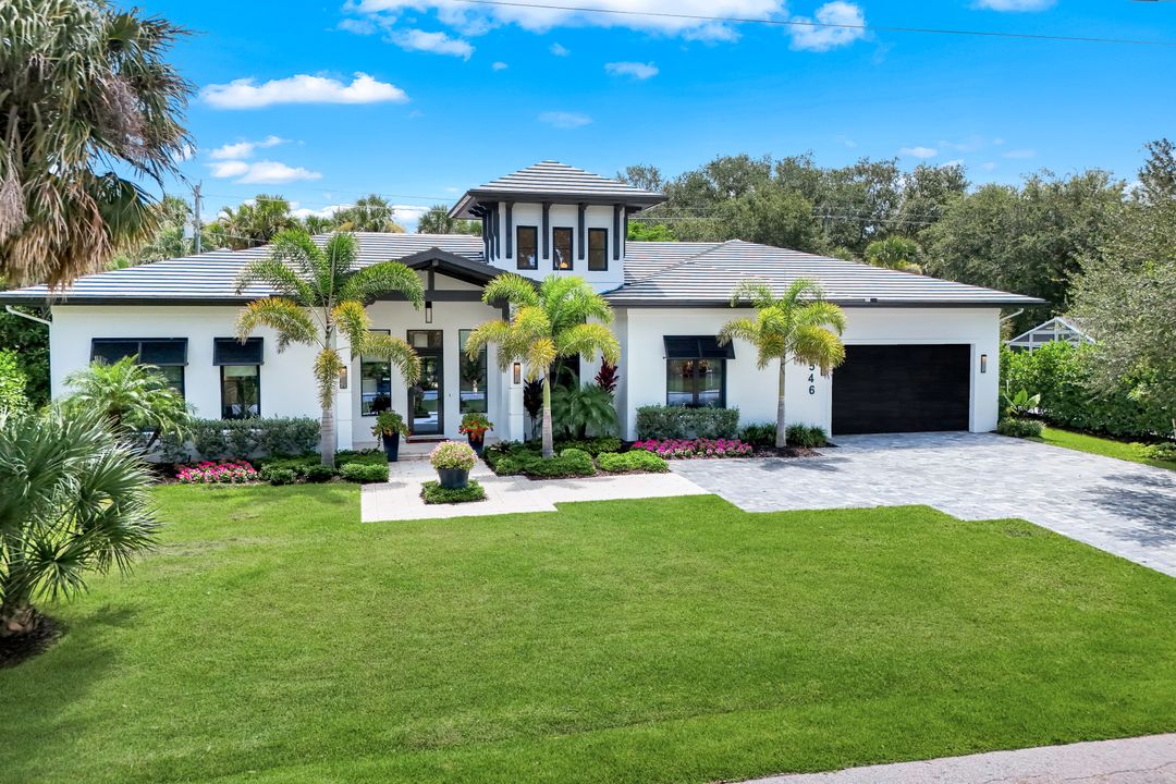 1546 Mandarin Rd, Naples, FL 34102