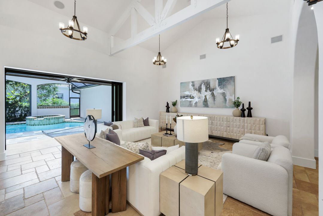 1400 Forrest Ct, Marco Island, FL 34145