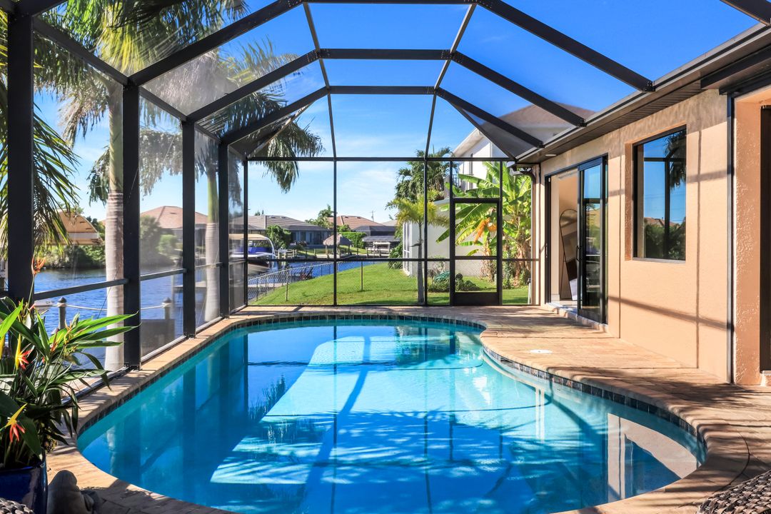 2208 NW 38th Pl, Cape Coral, FL 33993