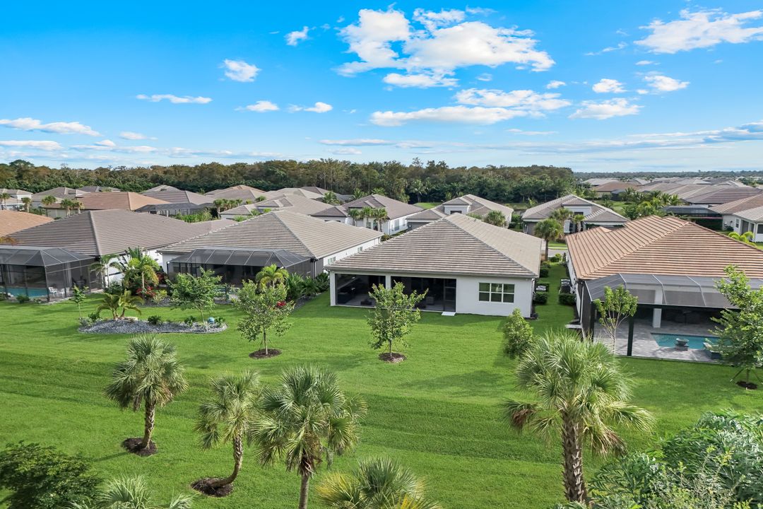 12033 Azalea Wy, Naples, FL 34120