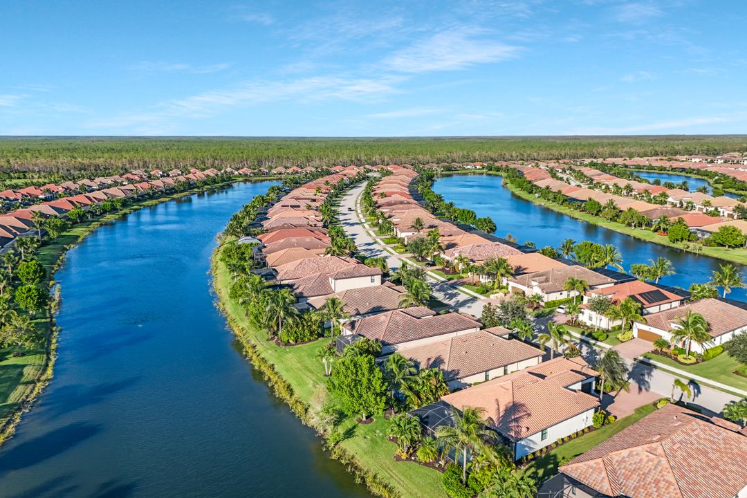 28126 Edenderry Ct, Bonita Springs, FL 34135