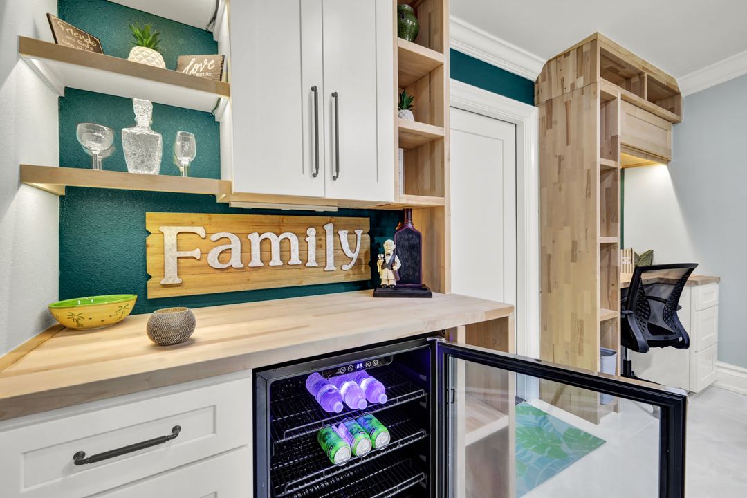 3510 Dora St, Fort Myers, FL 33916