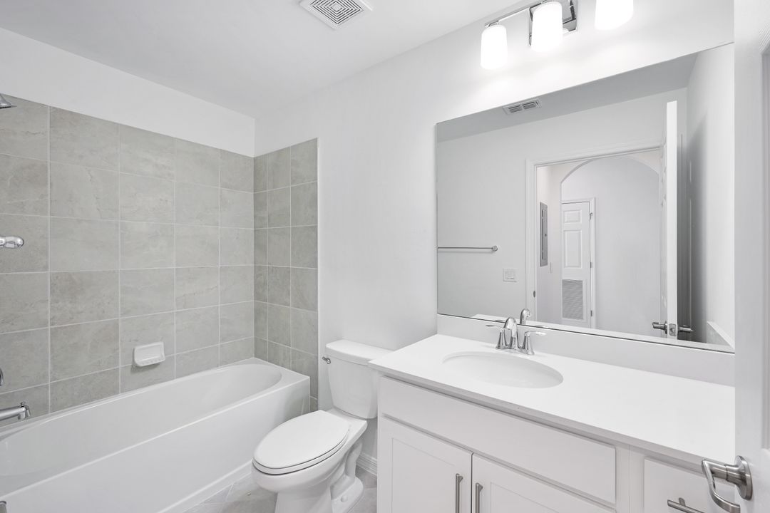 43997 Boardwalk Loop  #1833, Punta Gorda, FL 33982