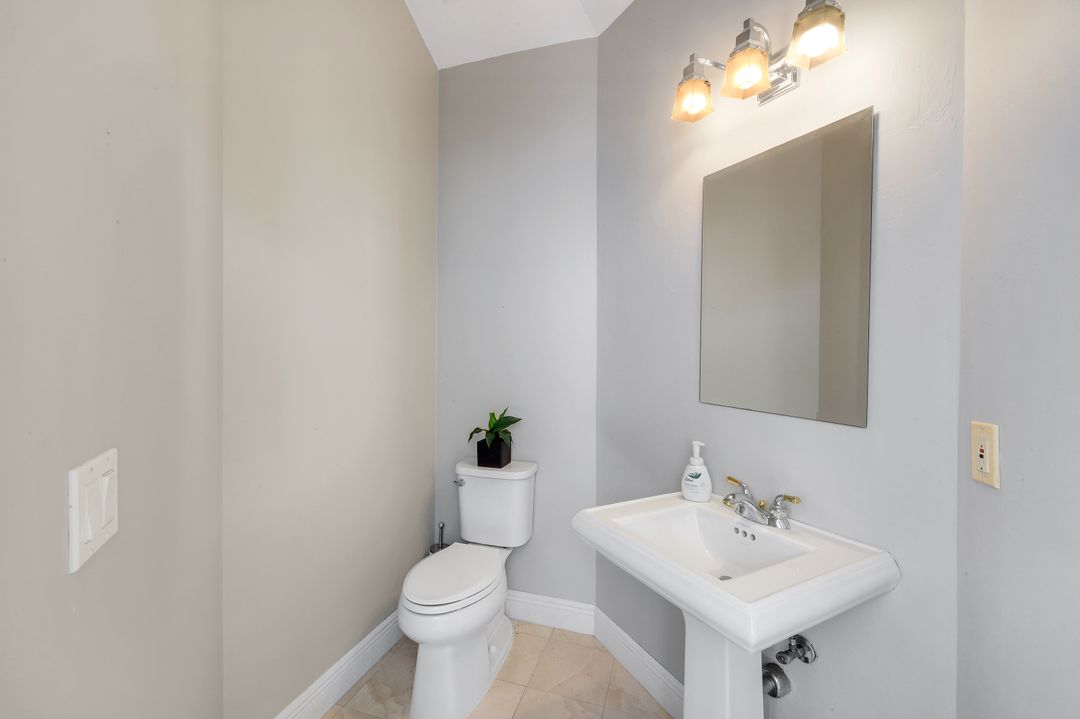 1578 S Barfield Ct, Marco Island, FL 34145